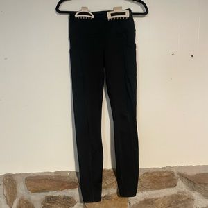 90 DEGREE BLACK ATHLETIC LEGGINGS WITH POCKETS